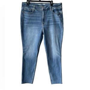 Old Navy Women's Light Blue Skinny Jeans